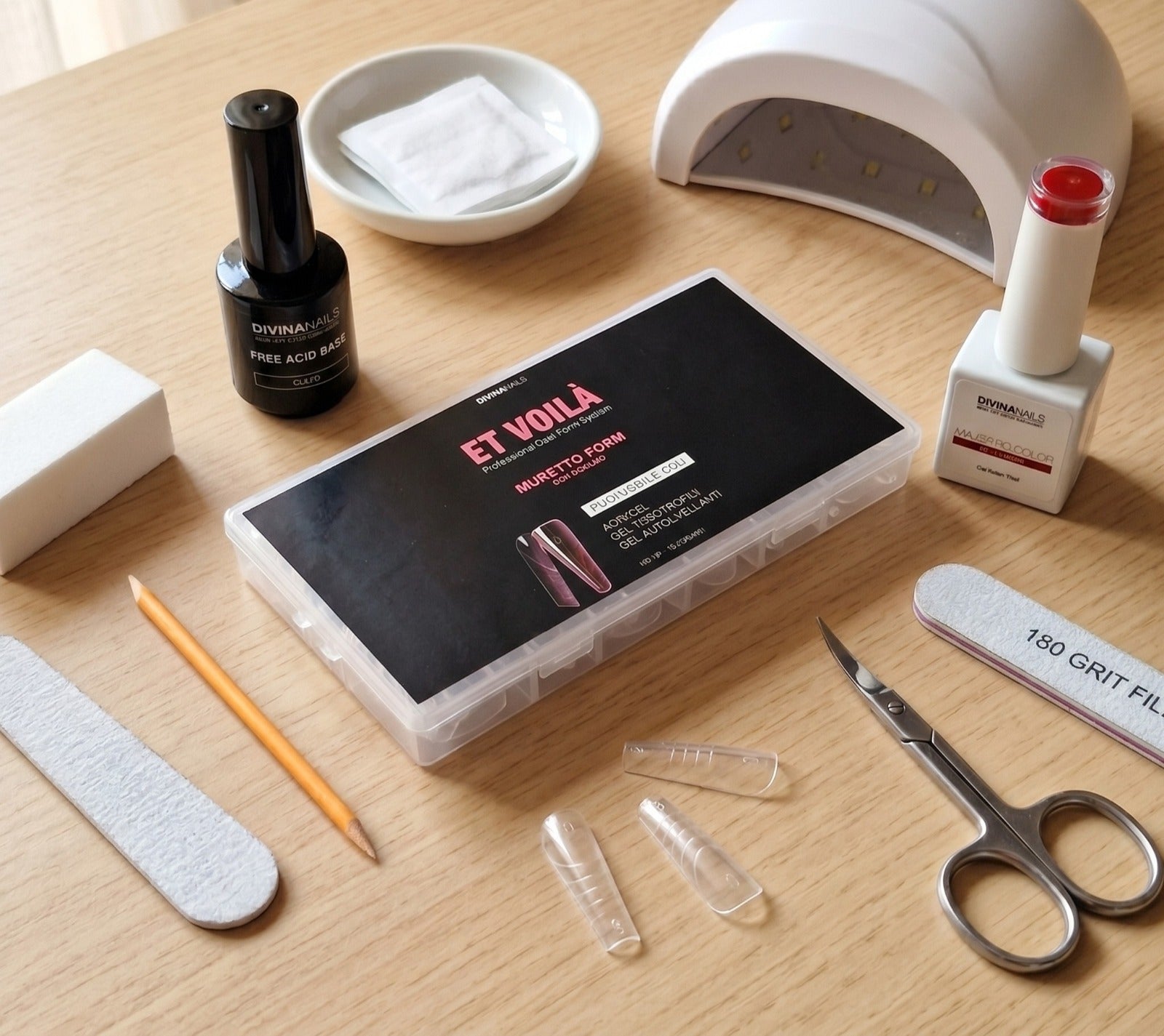 Kit Gel Unghie per neofite: guida completa per Iniziare