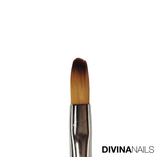 N98619N4 - N. 4 - Pennello professionale per modellare con precisione il gel fino al bordo dell'unghia